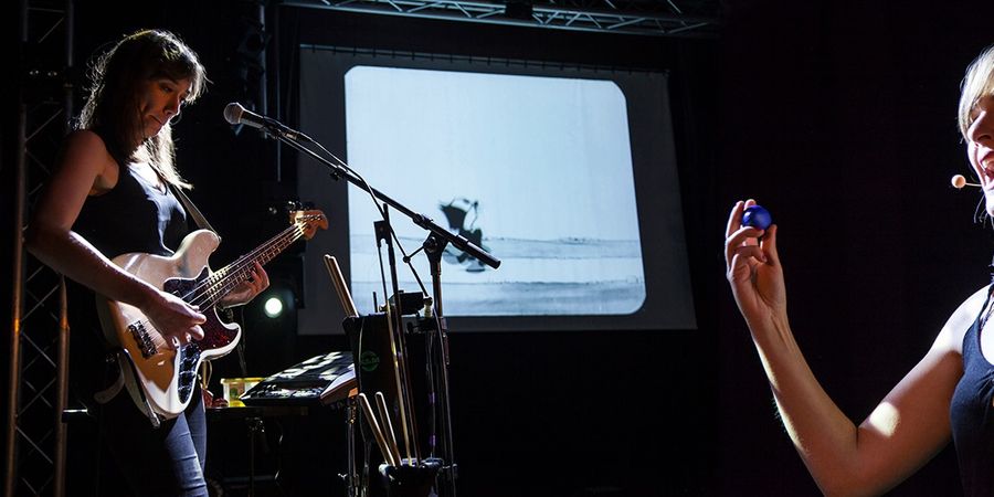 image - Planète Félix - Suzy Levoid et Leah Gracie