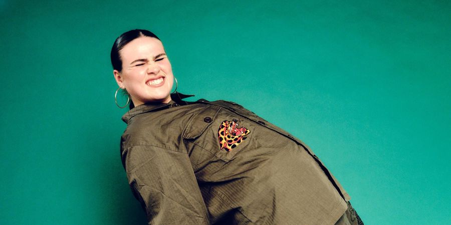 image - Venbee - Diane