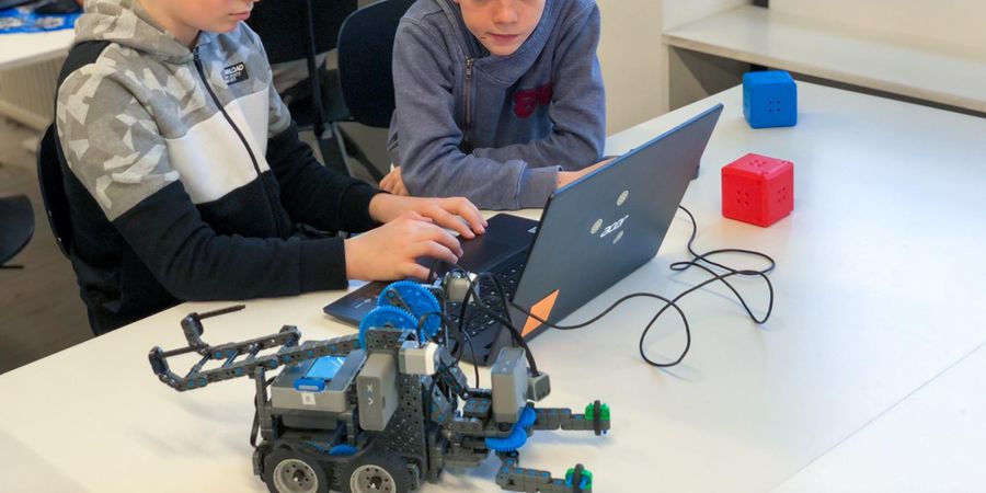 image - Roboticalessen voor beginners - 9 tot 14
