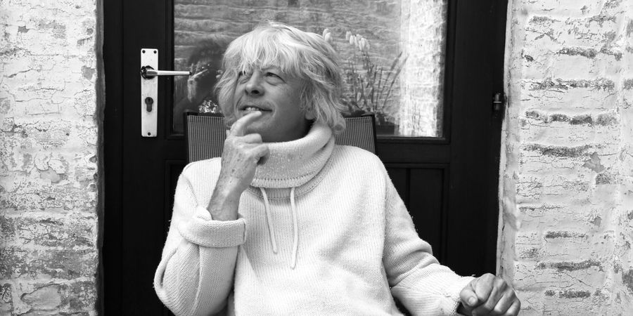 image - Under troubled waters + cordes funambules