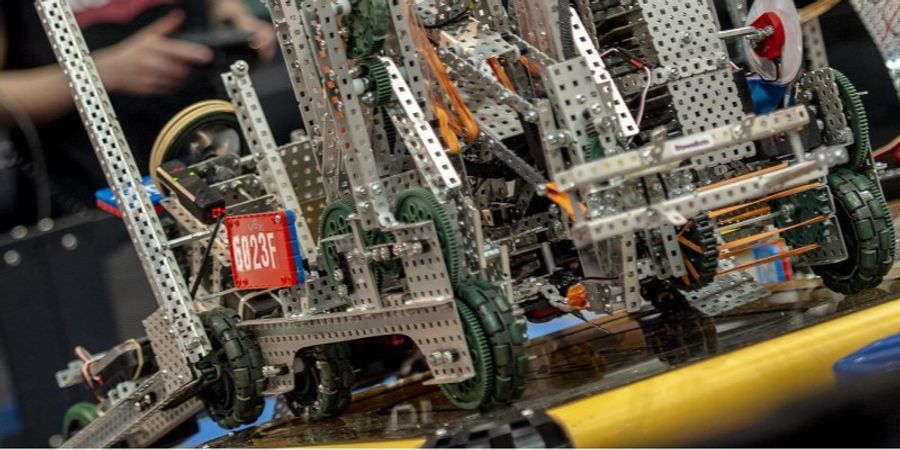 image - Cours de robotique (12 à 18 ans) : VEX Robotics Competition