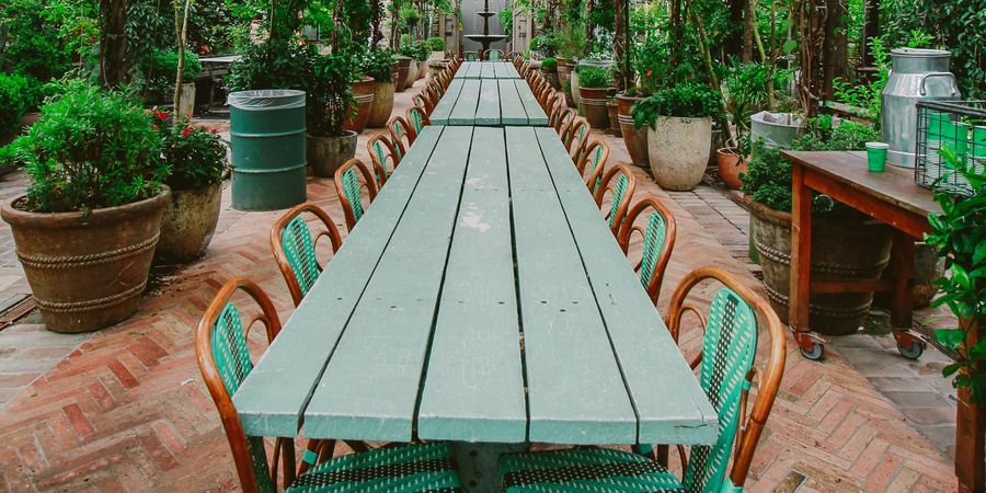Feestje in de tuin? Met deze tips regel je alles tot in de puntjes 