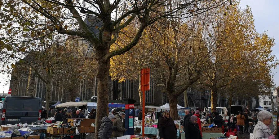 image - Brocantemarkt Bij Sint-Jacobs en Beverhoutplein