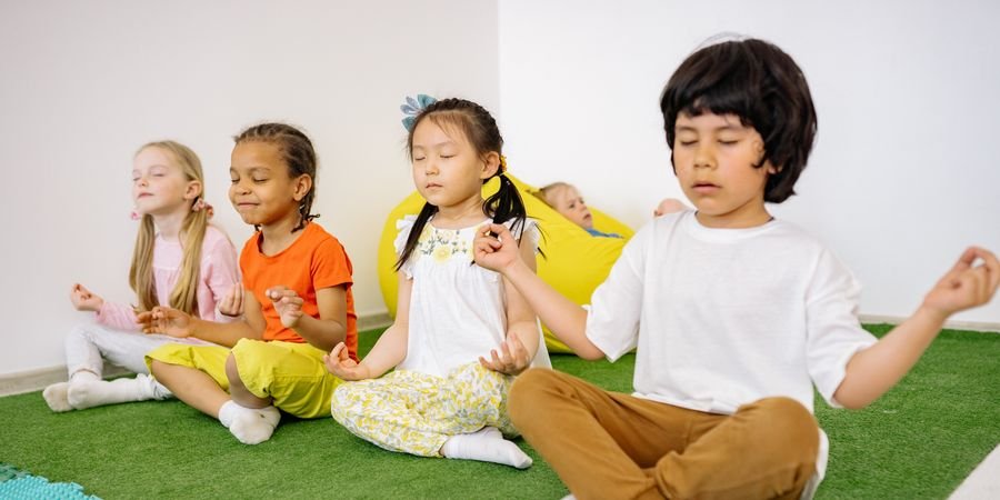 image - Cours de yoga pour les enfants