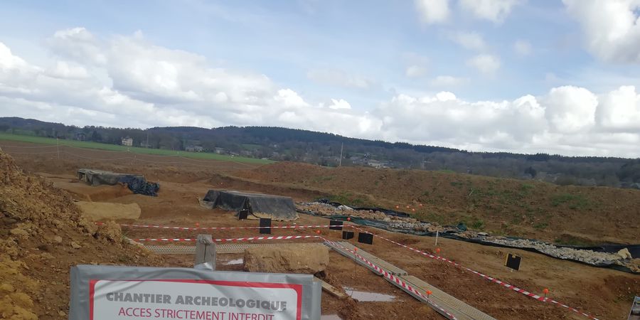 image - Visite guidée spéciale. Les fouilles du champ mégalithique