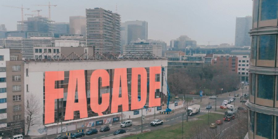 image - Façade : Laure Prouvost