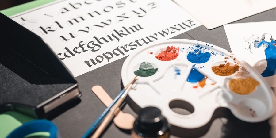 image - Atelier libre : écrire à la plume & peindre avec des pigments
