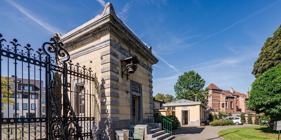 image - Parcours bavard dans le monde du silence… (cimetière de Bruxelles)