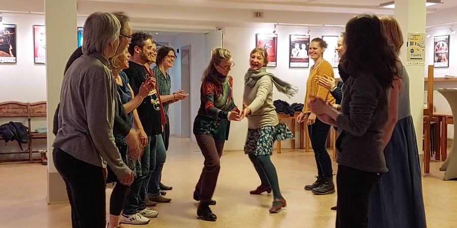 image - Rentrée Cours de danse folk pour adultes | Formule découverte 4 cours