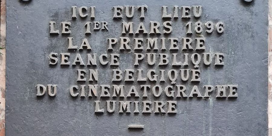 image - A côté de la plaque