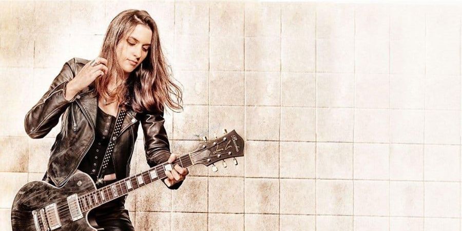 image - Laura Cox Band