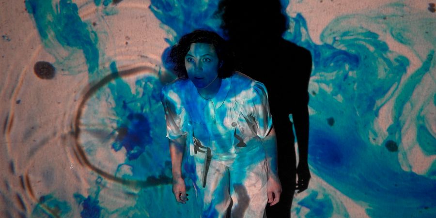 image - Un pas plus loin