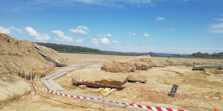 image - Visite des fouilles du champ mégalithique de Wéris : 2e édition