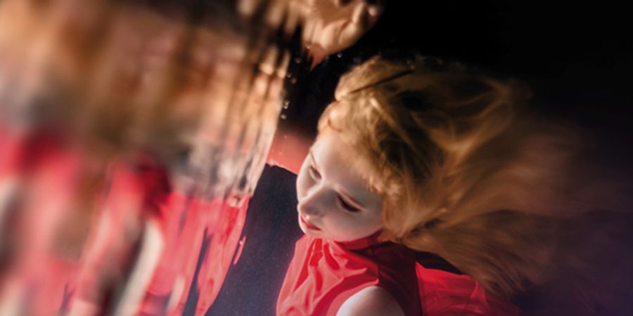 image - Alice on the Roof - The Girl in the Mirror Tour