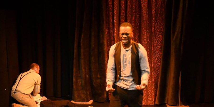 image - Stage de Théâtre : Le héros et le chœur