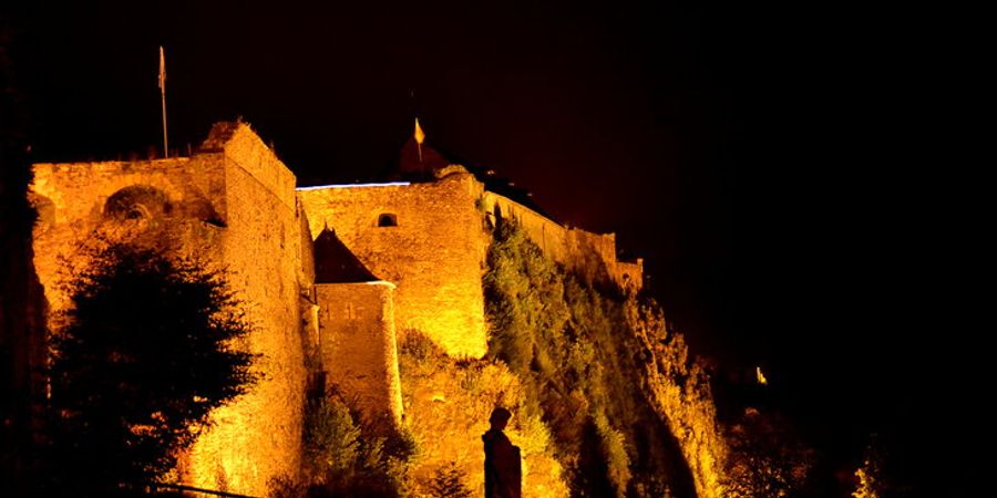 image - Visites nocturnes aux flambeaux au château fort de Bouillon