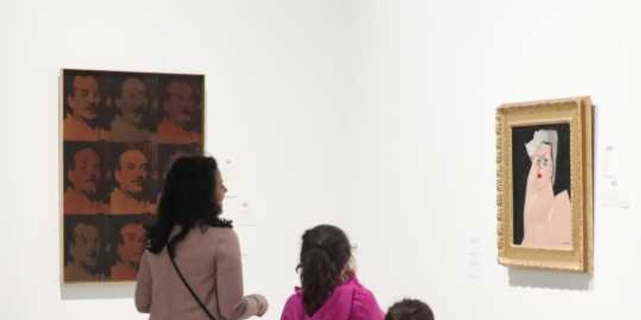 image - Happy Sunday! Kids & Family (EN/FR) or (EN/NL) Magritte·Folon