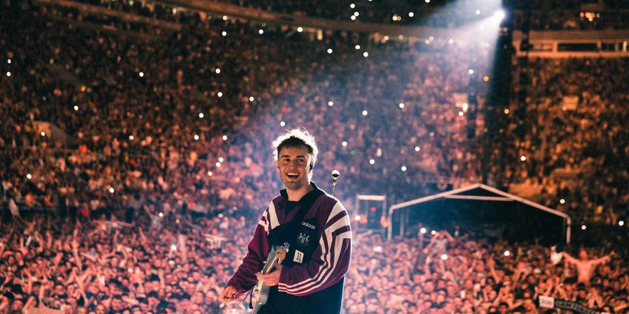 image - SAM FENDER