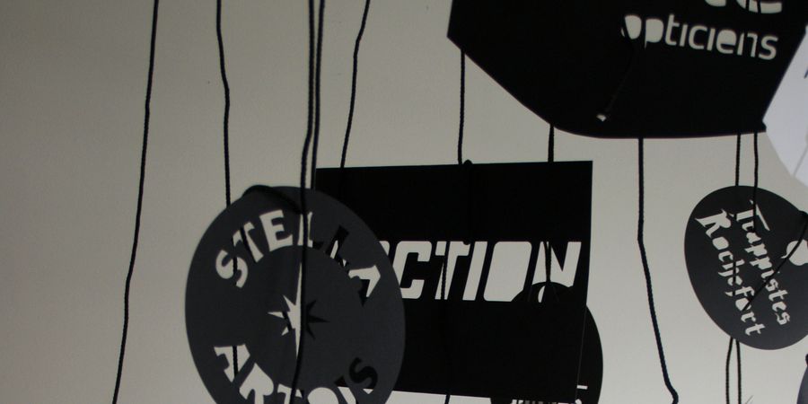 image - Stage Proche des étoiles (et des commerces) : co-créer une exposition avec l’artiste Yoann Van Parys