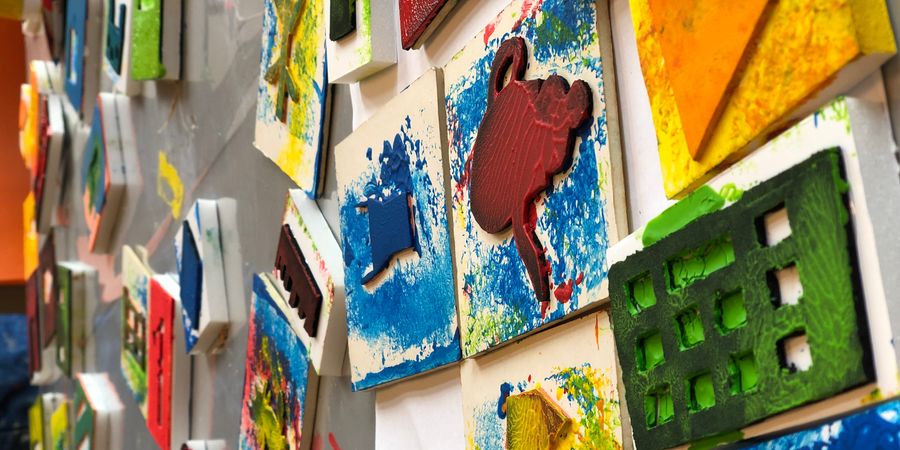 image - Stage 4-6 ans : couleurs tribales