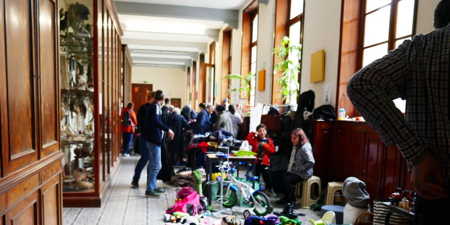 image - 2e Brocante à l'Institut de la Sainte-Famille