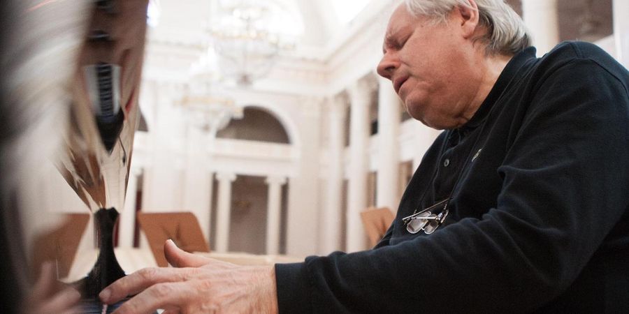 image - Grigory Sokolov