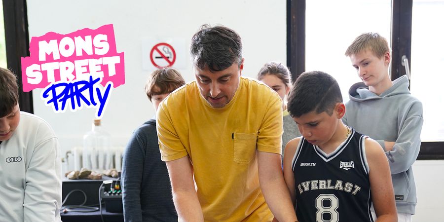 image - Après-Midi Street 