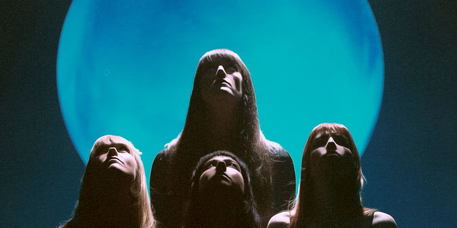image - Los Bitchos
