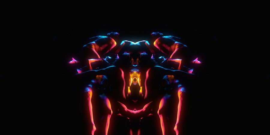 image - Monument 0.10/ The Living Monument