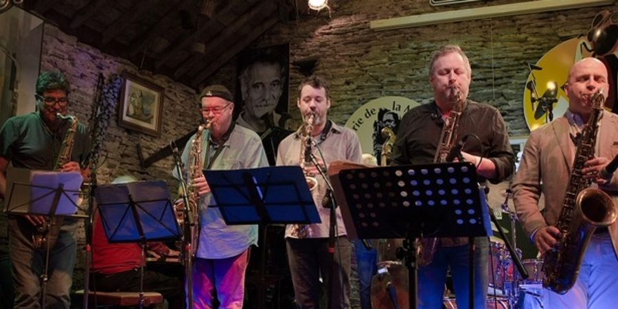 image - Super Sax Battle