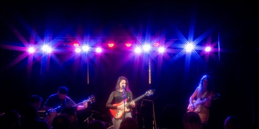 image - concert Sophia Haze × Amande