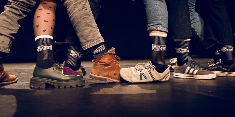 image - DeepFried Impro Show