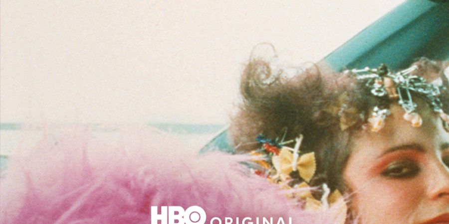 image - Toute la beauté et le sang versé