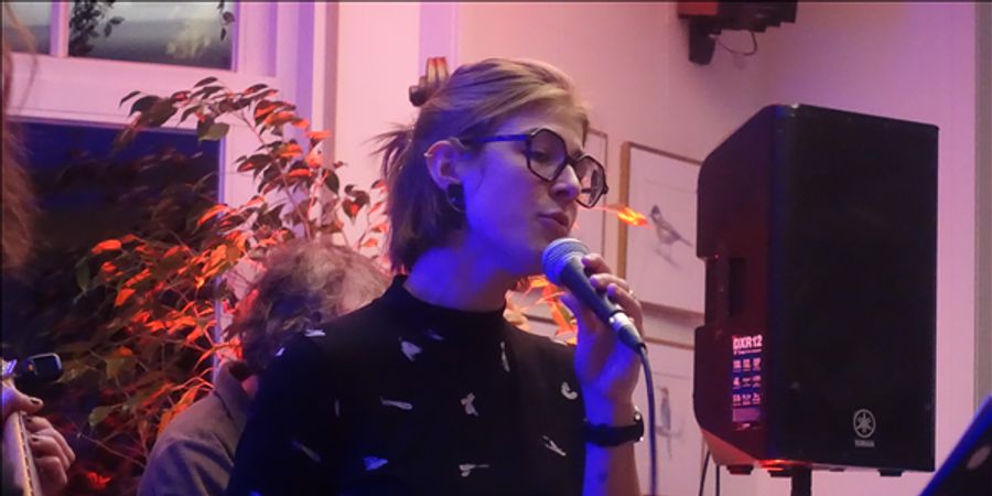 image - Café Magritte: Nele Uyttendaele invites