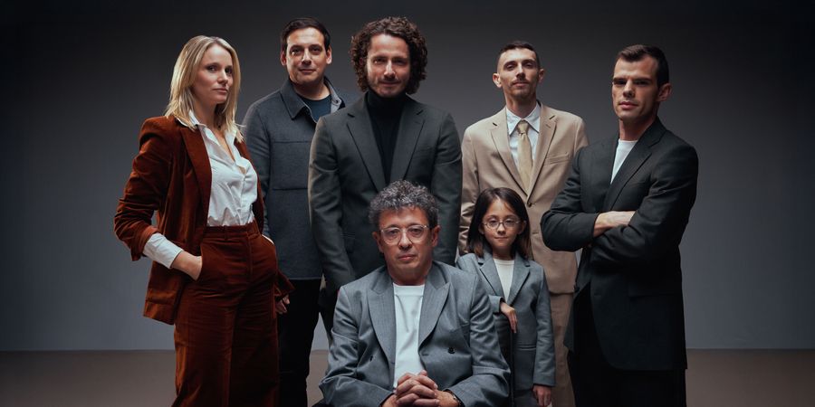 image - LEGEND TOUR by Trade Republic