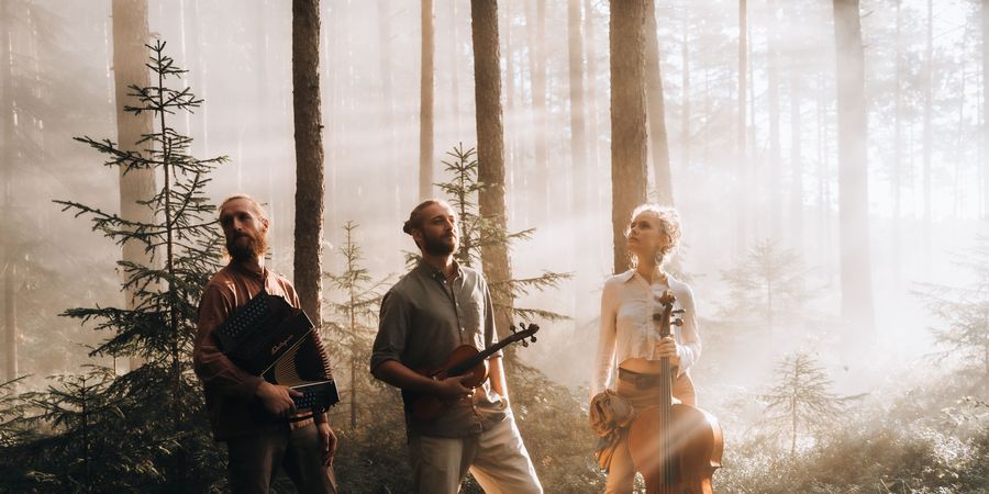 image - Bal & Basta!