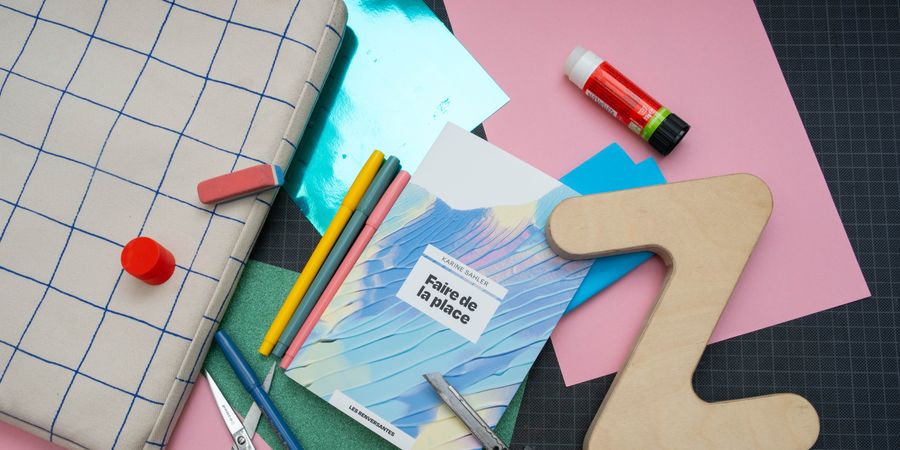 image - Le Cycle Z - Faire de la place : Lis-moi dix pages d’un monde à venir