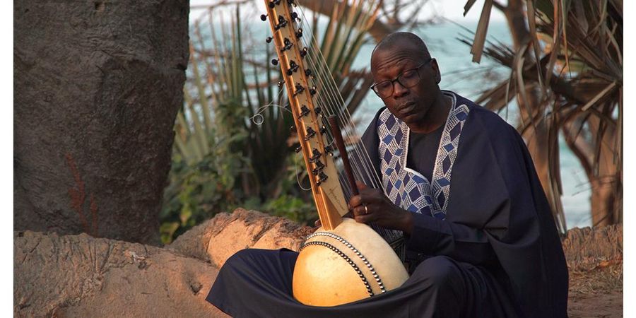 image - Ballaké Sissoko, une histoire de kora de Lucy Duran