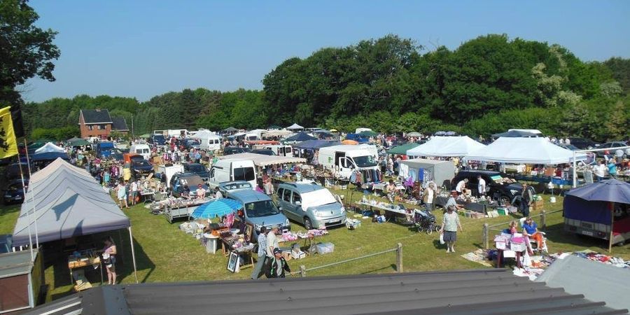 image - Jaarlijkse Openluchtrommelmarkt Dry Eyckenboys te Bergom/Herselt