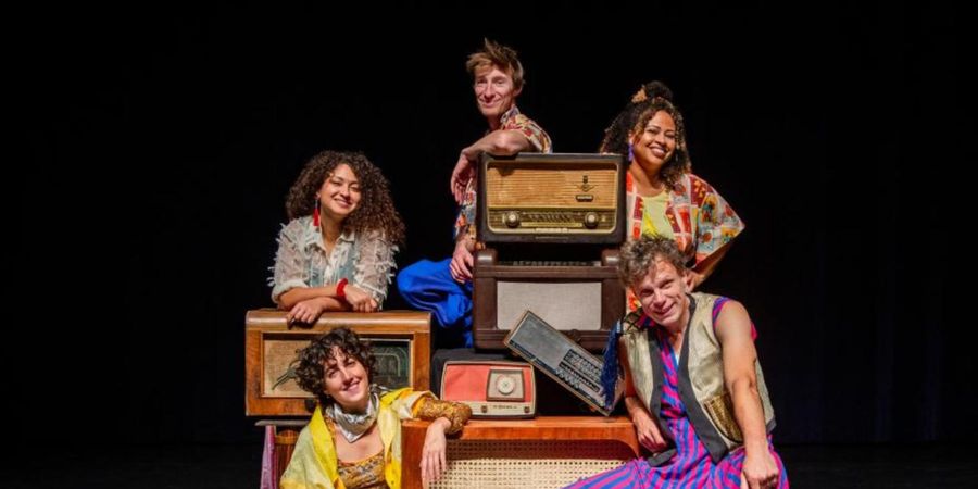 image - Songs With Roots : Radio Lomax