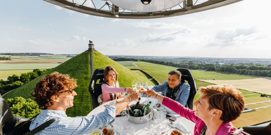 image - Dinner in the Sky