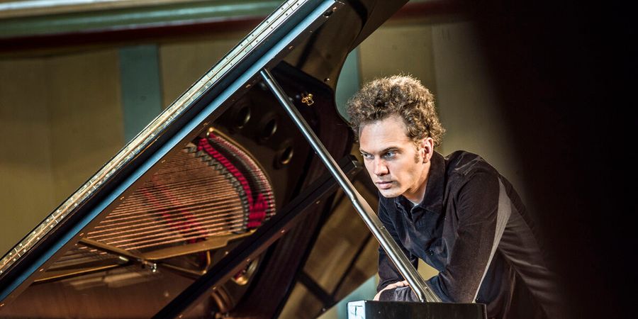 image - Brussels Philharmonic & Julien Libeer