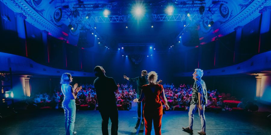 image - SABAM COMEDY CLUB #5 AVEC LAURENCE BIBOT