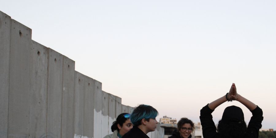 image - Maudits soient les chuchoteurs et les endormis | Les Ambassadeurs d’expression citoyenne, Compagnie Al Rowwad