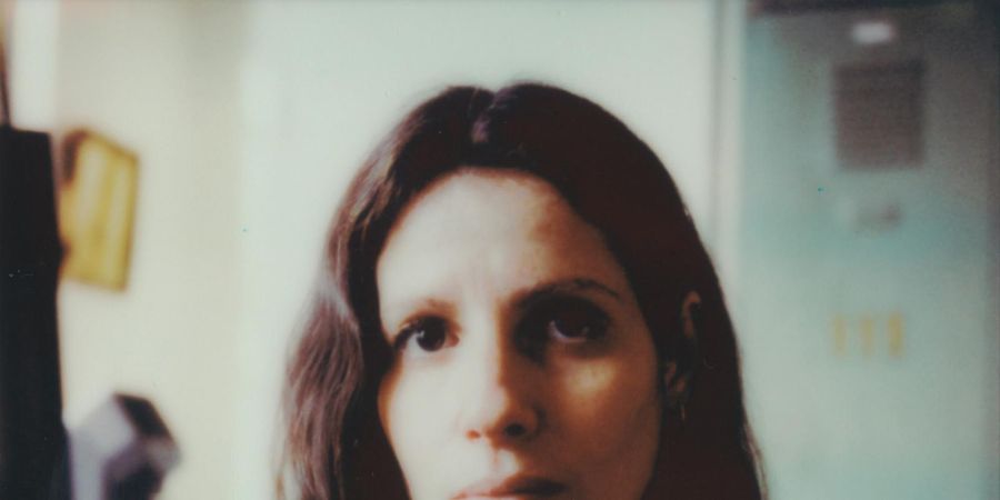 image - Close-up: Jessica Sarah Rinland