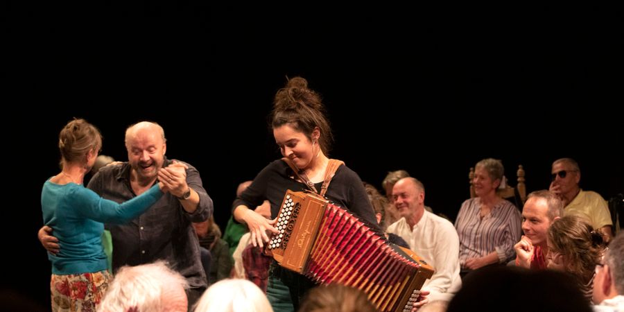 image - CABANE, CABANE !
