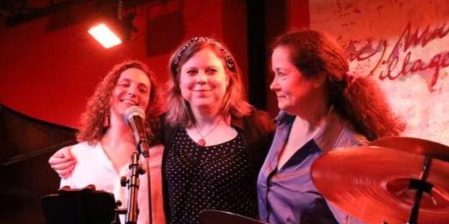 image - 100% FEMALE JAZZ BAND