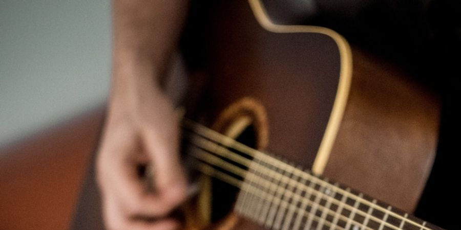 image - Guitare adulte débutant