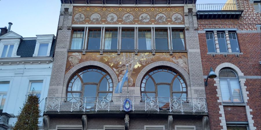 image - Van Sint-Gillis tot Elsene, de diversiteit van sgraffito-decoraties en Art nouveau