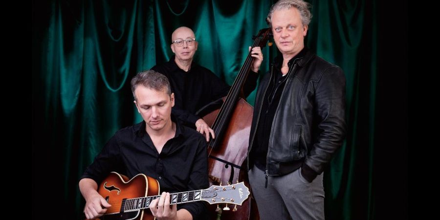 image - CLASSIC JAZZ STANDARDS